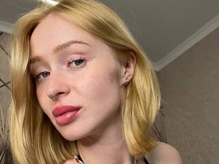 beautiful webcam girl AdeleAllens