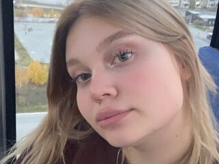 cam slut video chat AdeleBaile