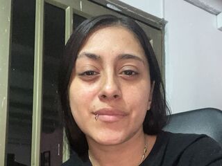 free webcam chat room AikosLorens