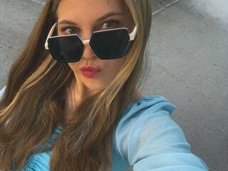 adult cam chat room AlexaMalouf