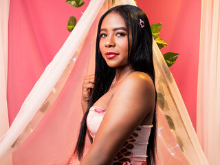 fingering AliceBrunett