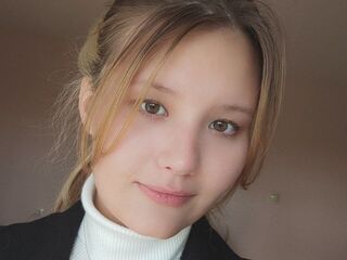 naked cam girl masturbating with sextoy AliciaBergreen