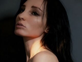 topless cam girl AlizaSzafraniec