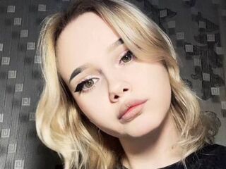 free sexcam AlmaLonabaugh