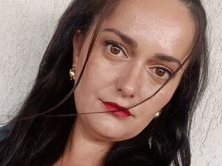 free nude webcam show AmiraCeleste