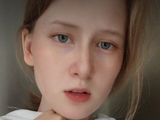 closeup webcam AmyCollege