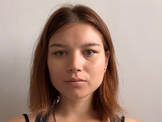 camgirl video chat room AndreThreat