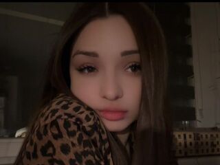 nude webcamgirl AngelesFaircloth