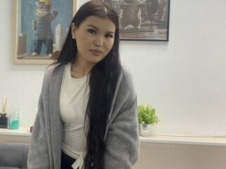 topless cam girl AnglaAchziger