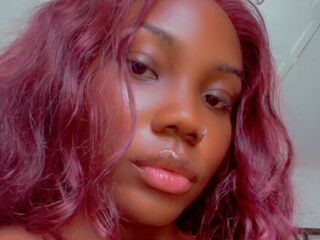 naked webcamgirl picture AniMaculey