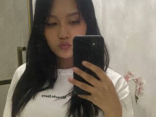 livecam video BerniceMaguire