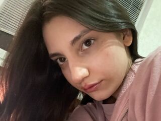 naked girl with webcam masturbating with vibrator BetseyRognstad