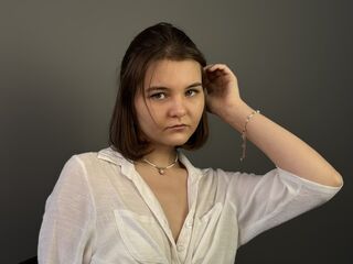 nude webcam CaritaMattox