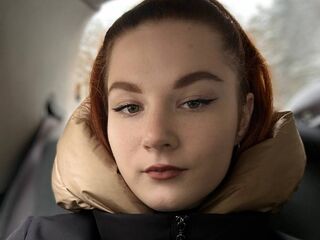 topless camgirl CaterinaSirpilla