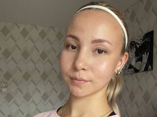 naked webcam girl video CatrinaWakley