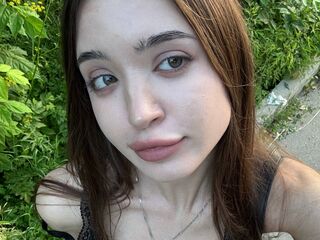 sexy live girl ChandraHankin