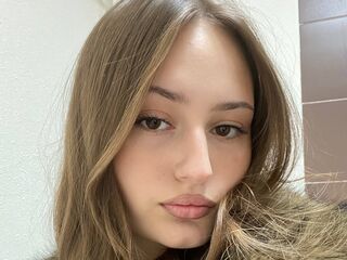 webcam babe chatroom ChauPoling