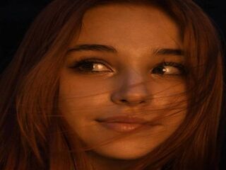 camgirl masturbating with dildo CherrieBeed