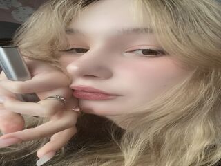 naked girl with webcam masturbating CicelyAdessa