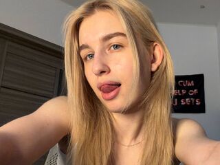 masturbating webcamgirl ColeneKirchman