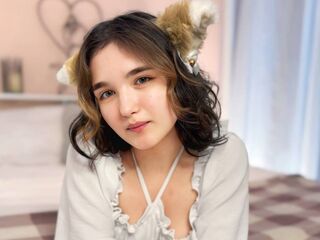 topless cam girl DanaAddington