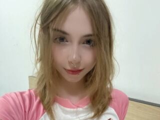 nude camgirl photo DaniGlow