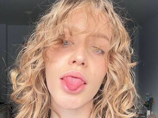 strip tease show DaniaGanis