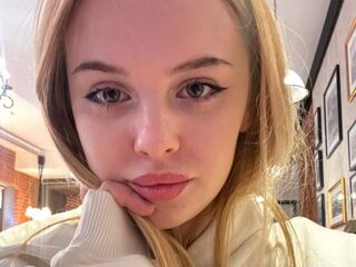 naked girl with cam masturbating DevonaBradner