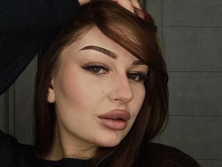 naked camgirl masturbating with dildo ElizabethSteiner