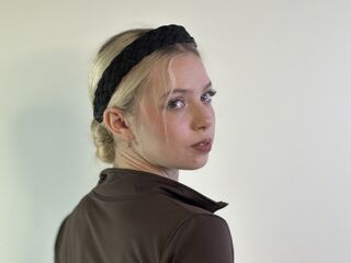 hardcore live show EvetteHilado