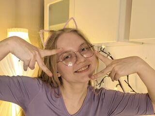 topless girl FerneLangan