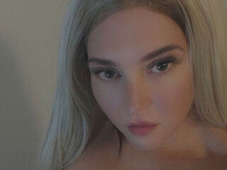 camwhore live HollyComming