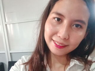 camwhore fingering shaved pussy JenlieDeAsis