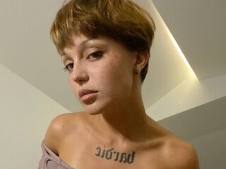 camwhore live JennyMiu