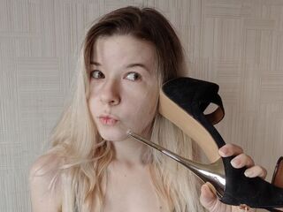 naked cam girl masturbating JessyDough