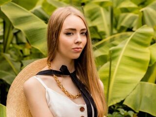 naked camgirl picture JettieMecca