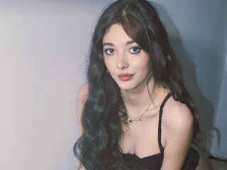 cam girl masturbating with dildo JulieStars