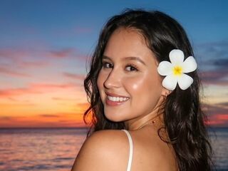 teasercam KristenFuller