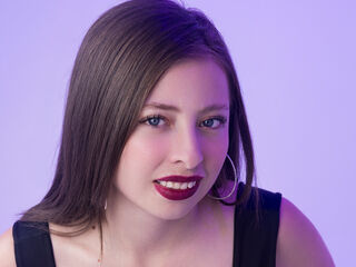 naughty cam girl masturbating LennaPhillips