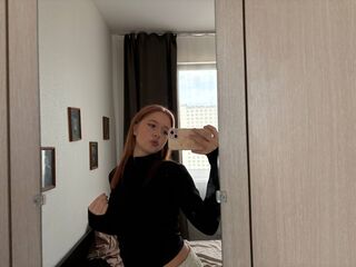 teaser webcam LennieLukasik
