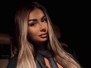 hot cam girl masturbating with sextoy LeylaBunny