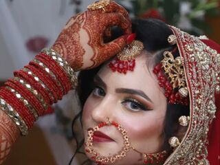 masturbating LiliNora