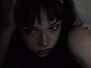 extreme cam picture LilieRebecca