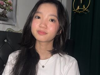naked girl with webcam masturbating LindaWalkers