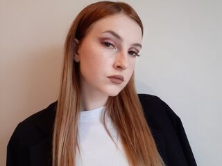kinky webcam model LoisBrabazon