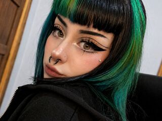 hot cam girl fingering pussy LolaGraves