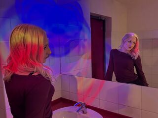 sexwebcam LucilleWiste