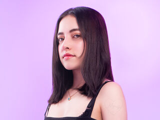 webcam girl chat room LunaBelleth