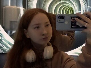 bedroom live webcam MadgeRemerez