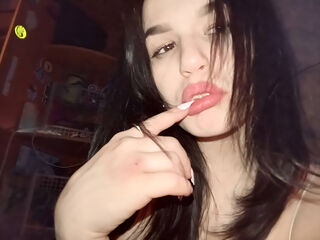 camgirl playing with vibrator MarinaSemo